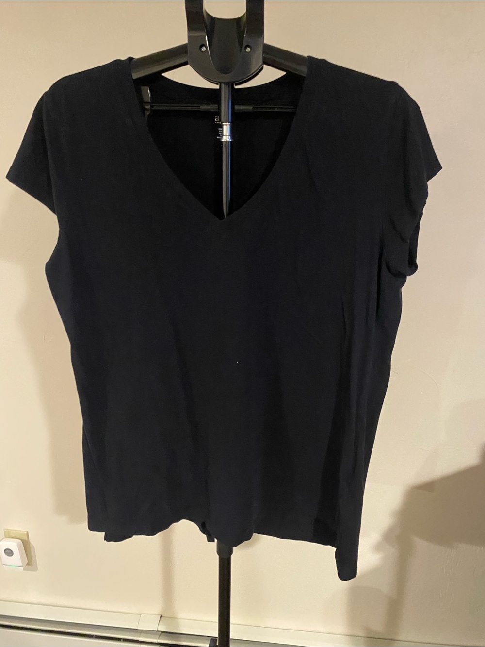 a.n.a Black V-Neck Short Sleeve Tee